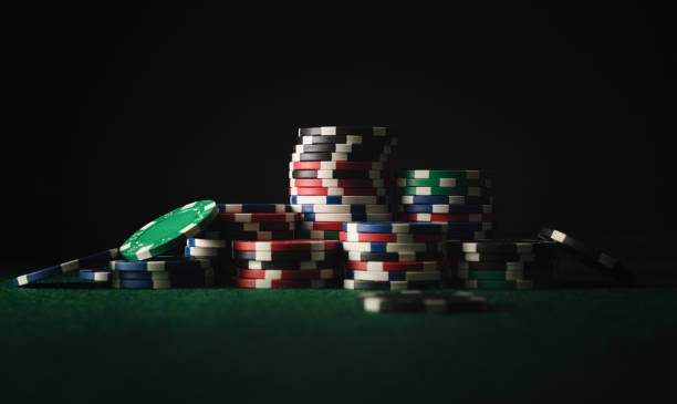Caishen Wins slot interface showing cascading reels